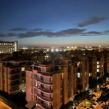 Nou Mestalla Homestay *